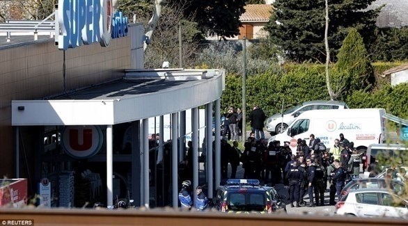 الشرطة الفرنسية في موقع الهجوم (تويتر)
