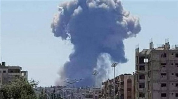 دخان تصاعد من مطار حماة العسكري (أرشيف)