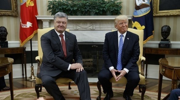 الرئيسان الأمريكي دونالد ترامب والأوكراني بيترو بوروشينكو (أرشيف)