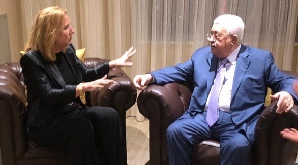 الرئيس محمود عباس وتسيفي ليفني في نيويورك (يديعوت أحرونوت)