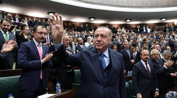 الرئيس التركي رجب طيب أردوغان في برلمان بلاده (أرشيف)