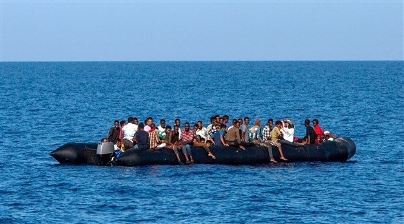 قارب مهاجرين وسط البحر (أرشيف)