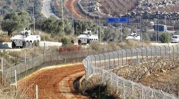 دورية لقوة الأمم المتحدة قرب السياج الفاصل بين إسرائيل وجنوب لبنان (أرشيف)