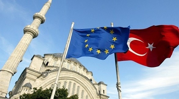 علما تركيا والاتحاد الأوروبي في اسطنبول (أرشيف) 