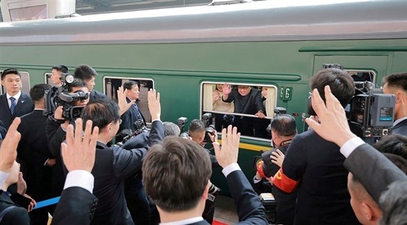 الرئيس الكوري الشمالي كيم جونغ اون على متن قطاره الخاص متوجهاً للصين (EPA) 