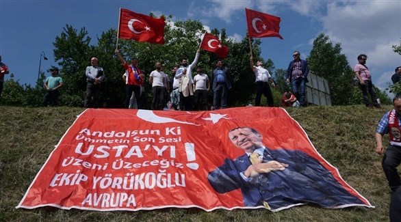 متظاهرون مؤيدون للرئيس رجب طيب أردوغان.(أرشيف)