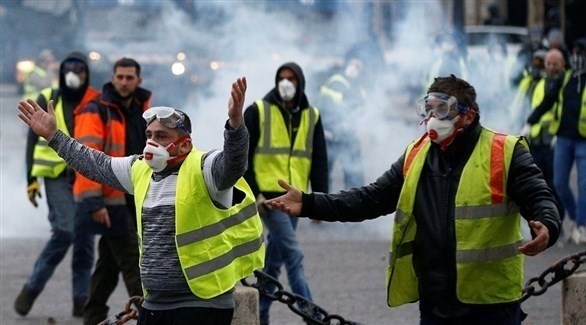 جانب من احتجاجات "السترات الصفراء" في باريس (أرشيف)
