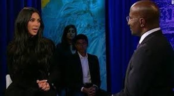 كيم كاردشيان خلال لقائها مع "CNN"
