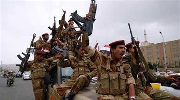 مقاتلون من الجيش اليمني في تعز (أرشيف)