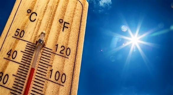 درجة40 مئوية مؤشر يتطلّب إجراءات احترازية ضد ضربة الشمس (تعبيرية)