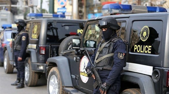 عنصران من الأمن المصري في عملية سابقة (أرشيف)