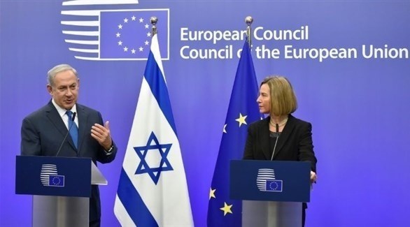 رئيس الوزراء الإسرائيلي بنيامين نتانياهو و فيدريكا موغيريني مسؤولة السياسة الخارجية الأوروبية (أرشيف)