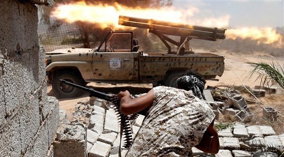 مسلح يُطلق النار في ليبيا (أرشيف)
