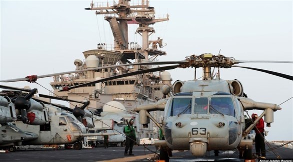 طائرات حربية على متن سفينة الإنزال الأمريكية "يو إس إس بوكسر" (أرشيف)