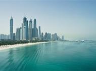 الإمارات: طقس صحو بوجه عام وغائم جزئياً أحياناً