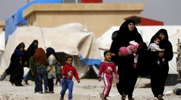 زوجات مقاتلين في داعش في مخيم عين عيسى (أرشيف)