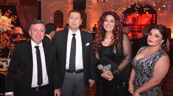 عمرو دياب يحيي حفل زفاف ابنة الفنانة عبير منير (المصدر)