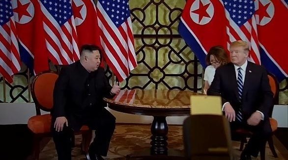 الرئيس الأمريكي دونالد ترامب ونظيره الكوري الشمالي كيم جونع أون (أرشيف)
