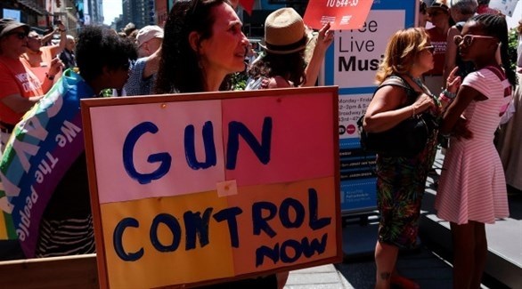 تظاهرة للمطالبة بمراقبة بيع السلاح في الولايات المتحدة.(أرشيف)