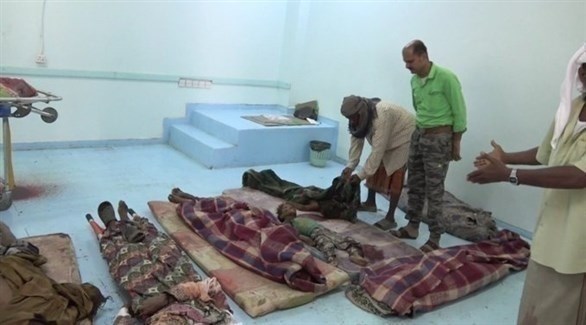جثث قتلى مجزرة ميليشيا الحوثي الإيرانية في الحديدة (تويتر)
