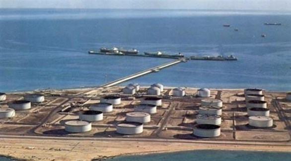 خزانات نفط في ميناء رأس تنورة السعودي (أرشيف)