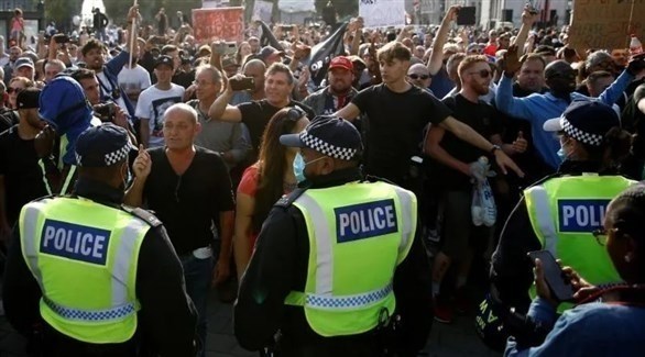 احتجاجات ضد الإغلاق بسبب كورونا في بريطانيا (أرشيف)