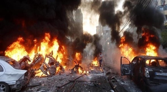 نيران مندلعة في سيارات انفجرت ببغداد (أرشيف)