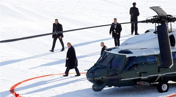الرئيس الأمريكي دونالد ترامب عند وصوله إلى دافوس (تويتر)