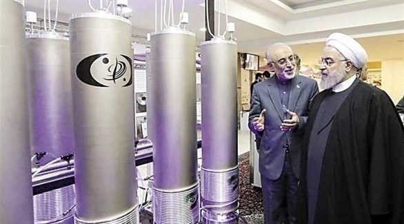 الرئيس الإيراني حسن روحاني يتفقد منشأة بوشهر النووية (أرشيف)