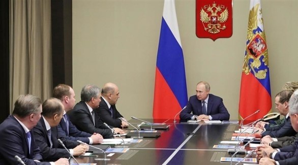 الرئيس الروسي فلاديمير بوتين يترأس اجتماعا لمجلس الأمن القومي (أرشيف)