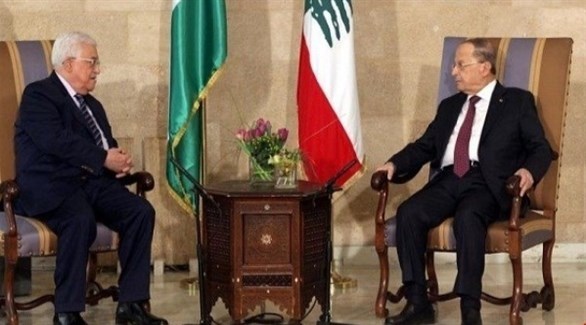 الرئيس اللبناني العماد ميشال عون مع الرئيس الفلسطيني محمود عباس (أرشيف)