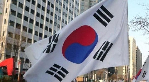 علم كوريا الجنوبية أمام مقر وزارة الخارجية في سيول (أرشيف)