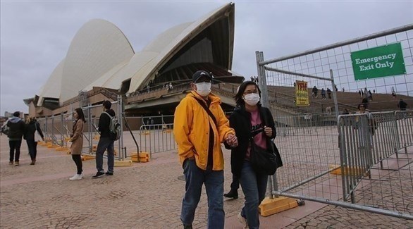 أستراليون يضعون كمامات لوقاية من فيروس كورونا (أرشيف)