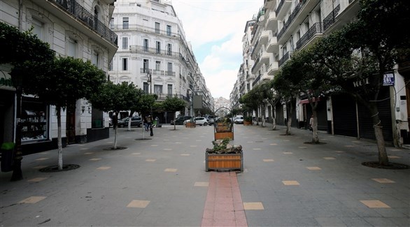 شوارع الجزائر خالية من المارة (أرشيف / رويترز)