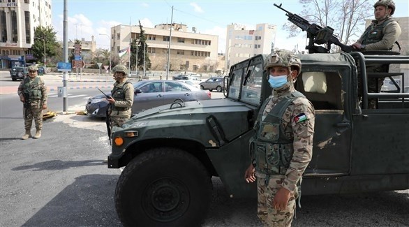 جنود من الجيش الأردني في أحد شوارع المملكة (أرشيف)