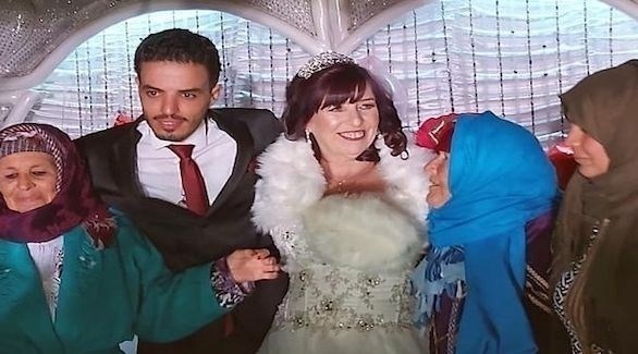 زفاف إيزابيل وبيرم في تونس (ميرور)