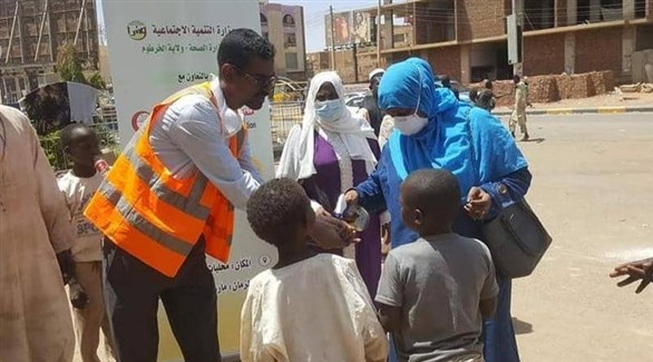 سودانيون في حملة توعية بكورونا في الخرطوم (أرشيف)