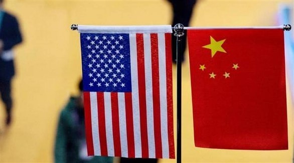 العلمان الصيني والأمريكي (أرشيف)