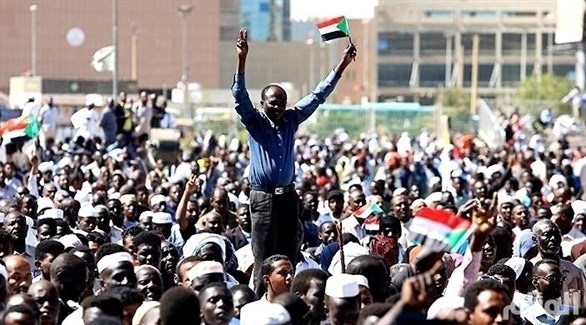سودانيون في تظاهرات احتجاجية سابقة (أرشيف)