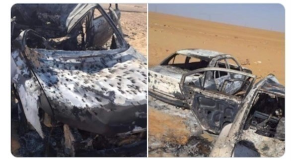 سيارتان كانتا تقلان متطوعين في ليبيا تفحمتا إثر قصف تركي (تويتر)