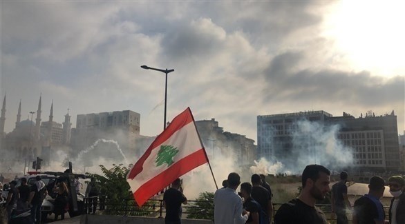 مظاهرات في لبنان على أوضاع البلاد (تويتر)