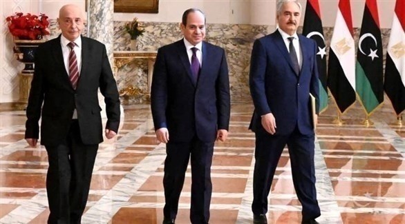 الرئيس المصري السيسي رفقة المشير حفتر وعقيلة صالح (أرشيف)