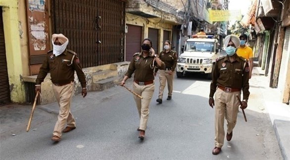 الشرطة الهندية تفرض حظراً للتجول على بعض المناطق (أرشيف)