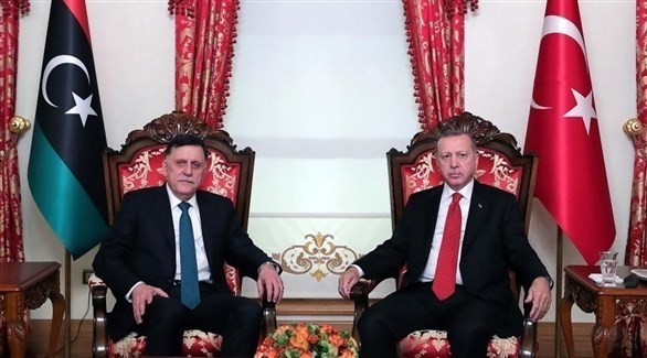 الرئيس التركي أرودغان ورئيس حكومة الوفاق في طرابلس فايز السراج (أرشيف)