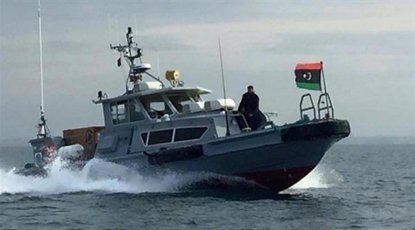 دورية بحرية لخفر السواحل الليبي في مياه طرابلس (أرشيف)