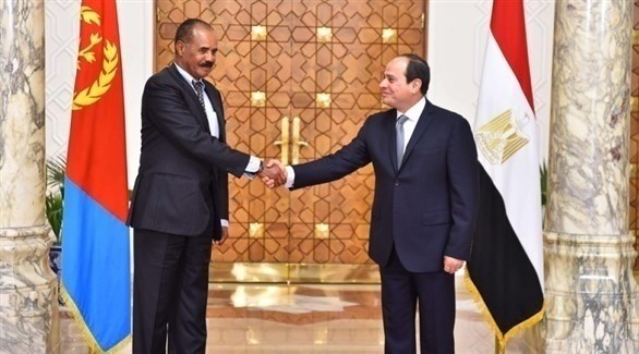 الرئيس المصري عبدالفتاح السيسي ونظيره الإريتري أسياس أفورقي (العرب)