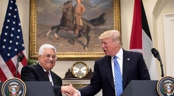 الرئيسان الأمريكي دونالد ترامب والفلسطيني محمود عباس (أرشيف)