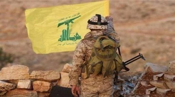 مقاتل في صفوف حزب الله الإرهابي (أرشيف)