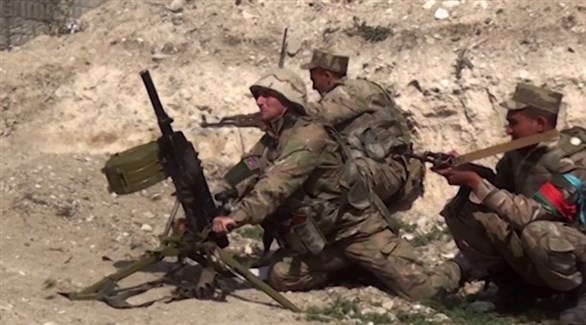 جنود أذريون على الجبهة (أرشيف)