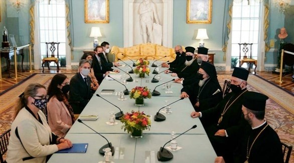 اجتماع وزير الخارجية الأمريكي أنتوني بلينكن وبطريرك القسطنطينية برثلماوس الأول (تويتر)